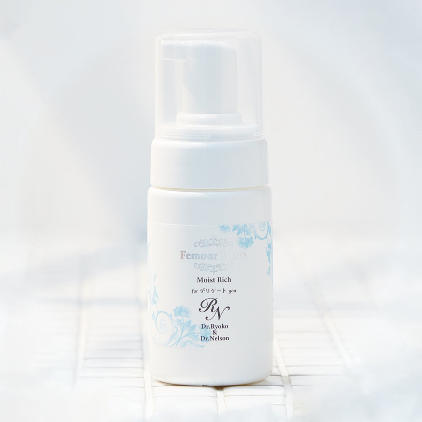 フェムールモイストリッチフォーム